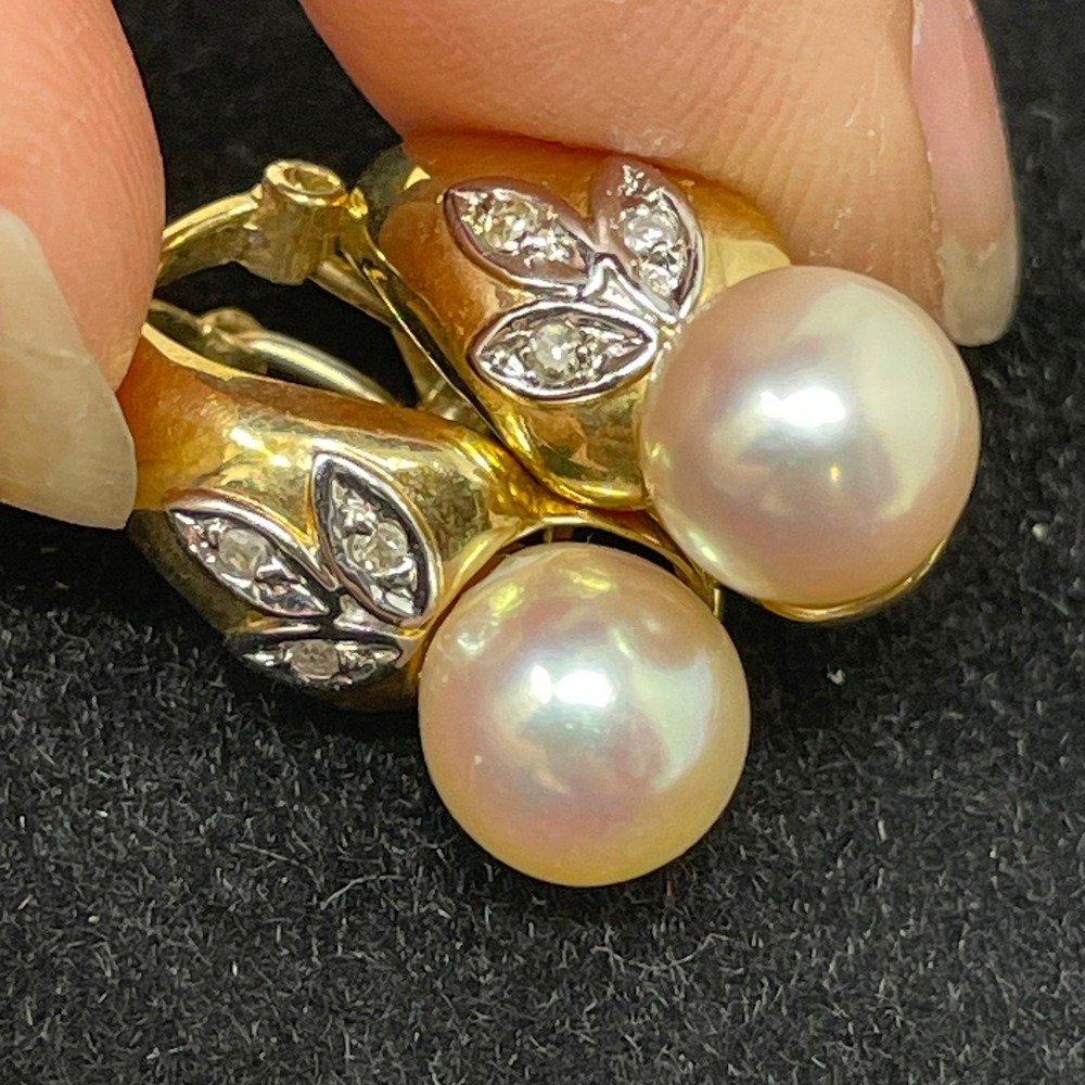 Vintage 14K Yellow Gold Pearl Diamond Leaf Omega Back Huggie Earrings 585